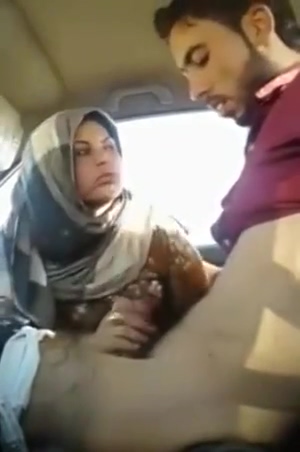 Free Indian Muslim Aunty Xxx Porn Movie Amateur Sex Videos - This Vid